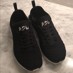 Apl sneakers